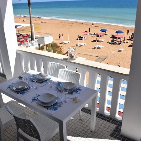 Casa Pe Na Areia- Unique Spot- Beach Front By Dreamvillasalbufeira Zewnętrze zdjęcie